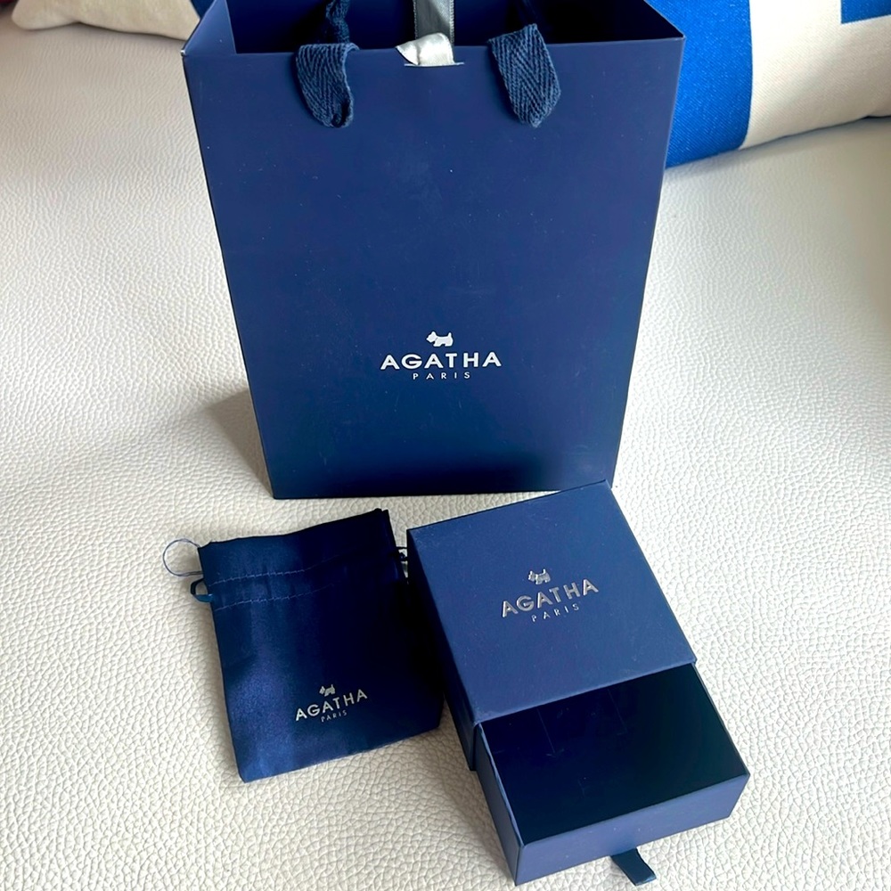 Agatha- French Jewelry designer store packaging